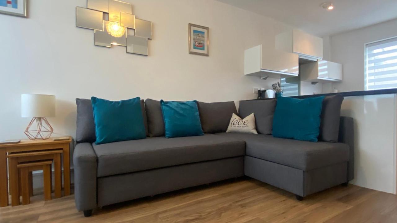 Comfy 2 Bed House Located At Wareham Train Station Exterior foto