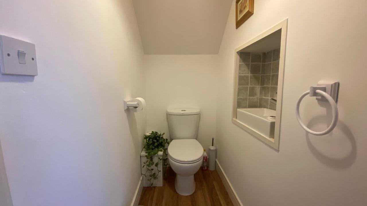 Comfy 2 Bed House Located At Wareham Train Station Exterior foto